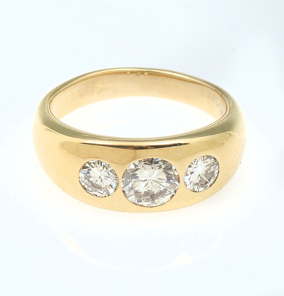 Appraisal: K STONE DIAMOND RING circular brilliant cut diamonds approx CTW