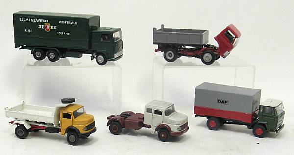 Appraisal: Diecast scale diesel trucks An assortment of European trucks from