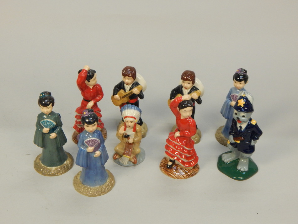 Appraisal: A collection of Wade figures from the Children of the