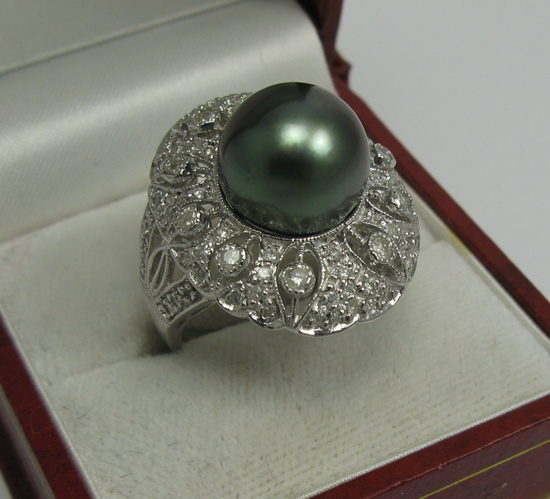 Appraisal: BLACK PEARL DIAMOND AND K WHITE GOLD RING with appraisal