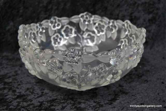 Appraisal: Mikasa Crystal '' Centerpiece - Fruit BowlThis is for a