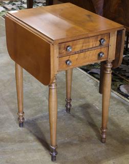 Appraisal: Federal pembroke table executed in maple having a rectangular top