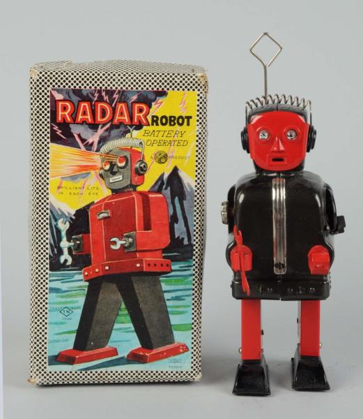 Appraisal: Japanese Battery-Operated Tin Litho Radar Robot In original box Made