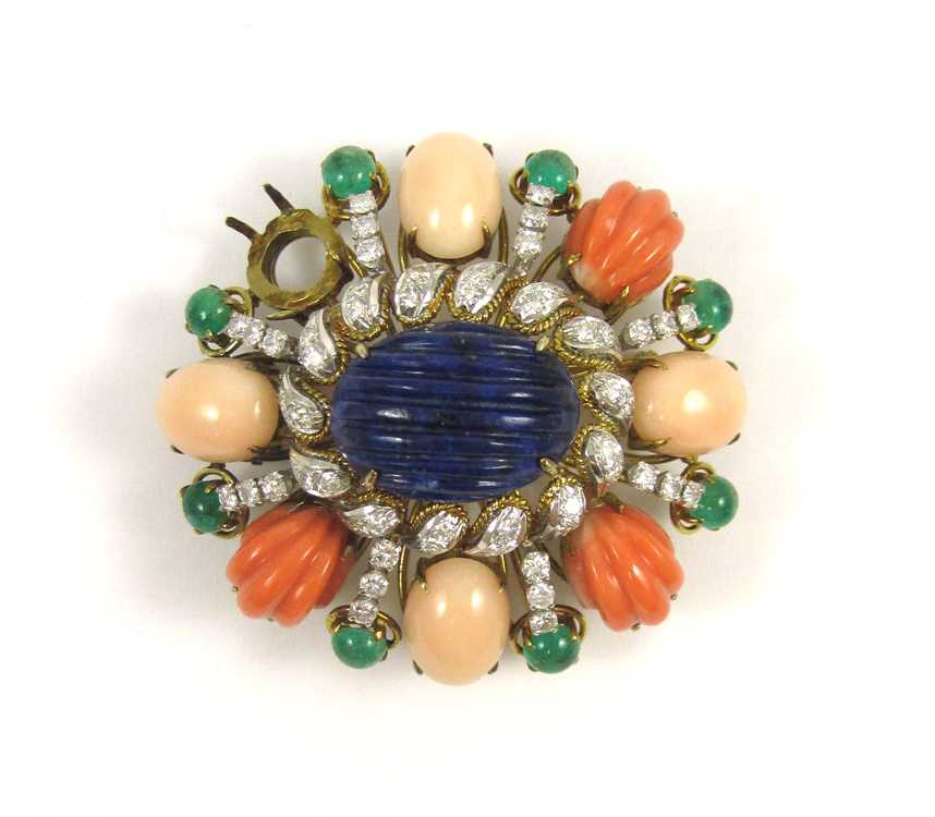 Appraisal: LAPIS CORAL AND FOURTEEN KARAT GOLD BROOCH The large yellow