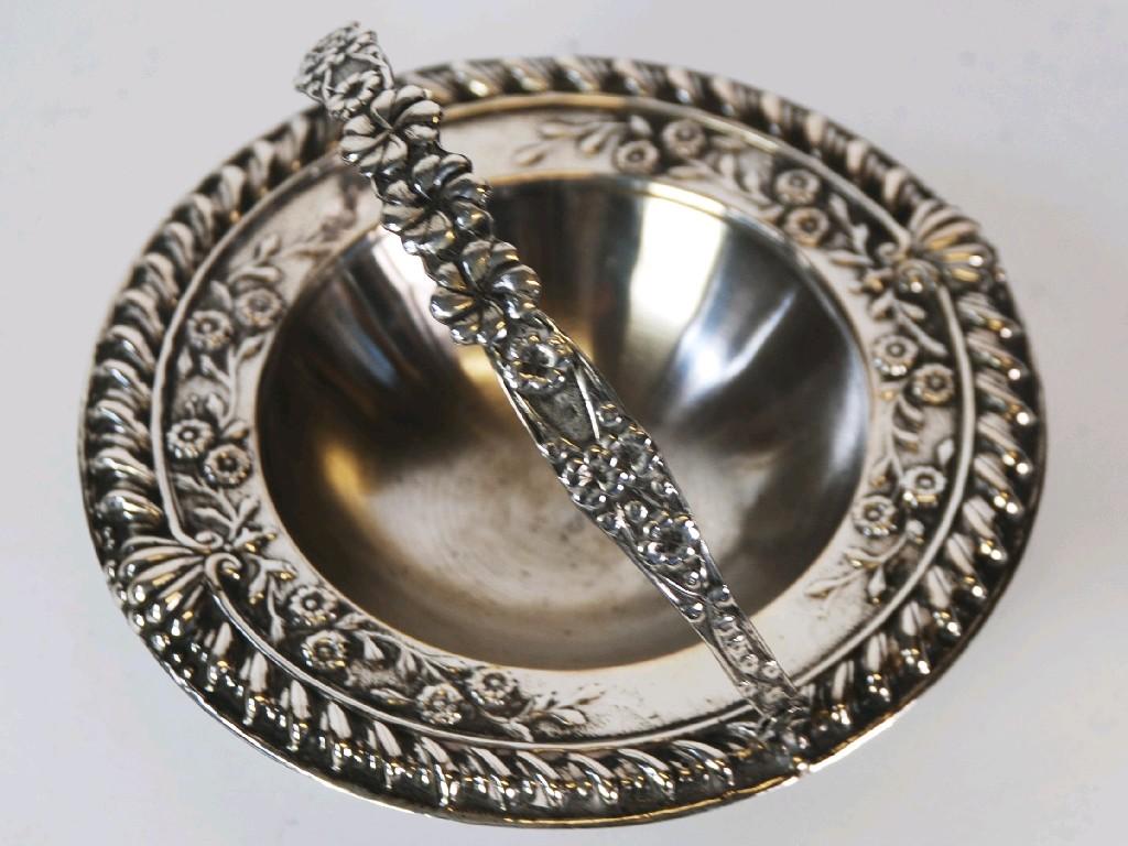 Appraisal: SMALL PROBABLY CONTINENTAL SILVER FLORAL EMBOSSED CIRCULAR BON BON DISH