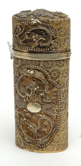 Appraisal: A CHINESE SILVER GILT FILIGREE CASE Rectangular with a hinged