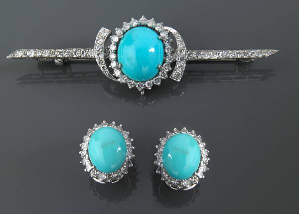 Appraisal: A turquoise diamond platinum and white gold jewelry set featuring