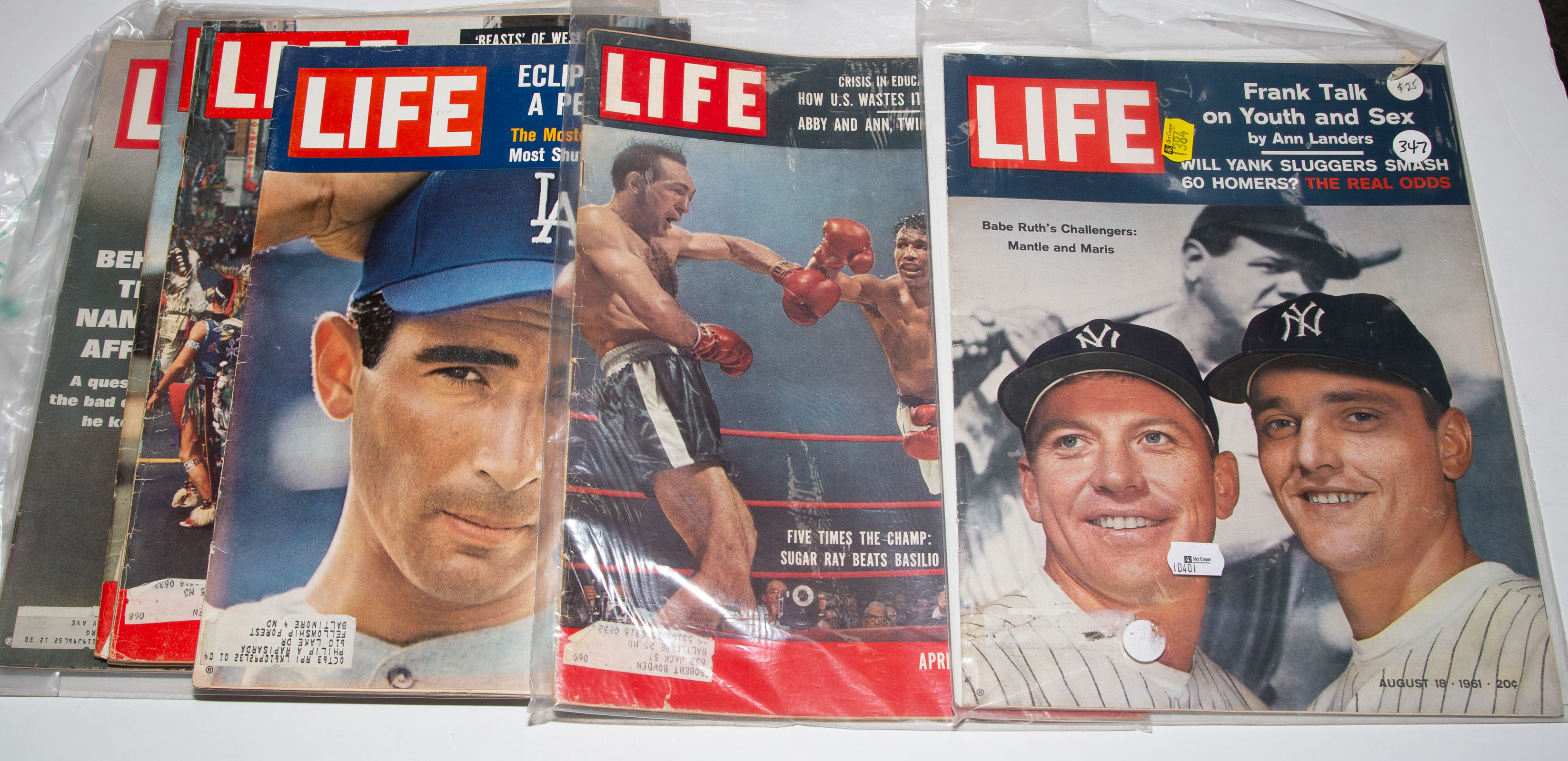 Appraisal: GROUP OF VINTAGE SPORT RELATED LIFE MAGAZINES Includes Mantle and