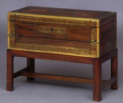 Appraisal: REGENCY BRASS-INLAID ROSEWOOD TRAVEL DESK ON LATER STAND The hinged