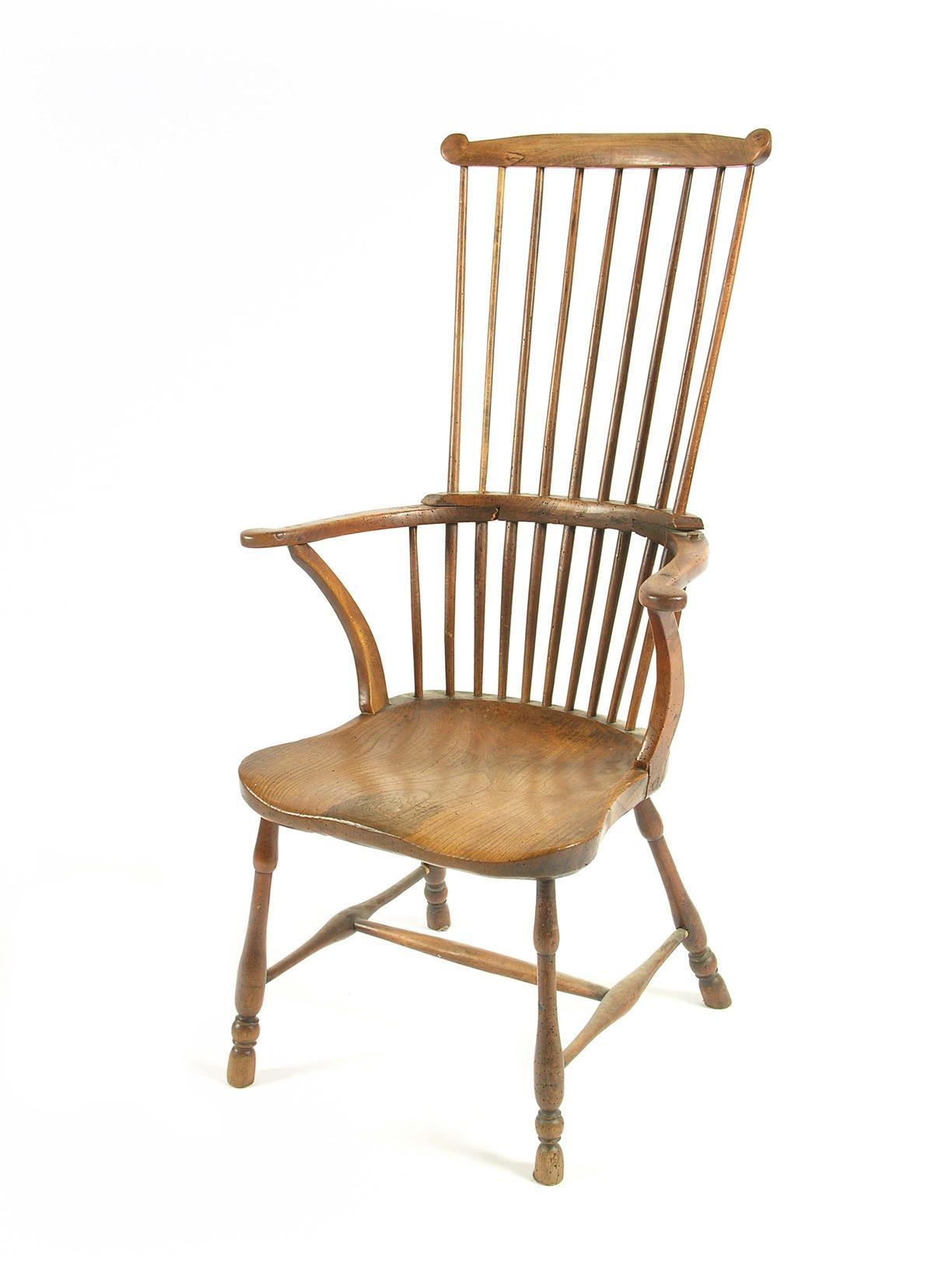 Appraisal: An early th comb back Windsor armchair