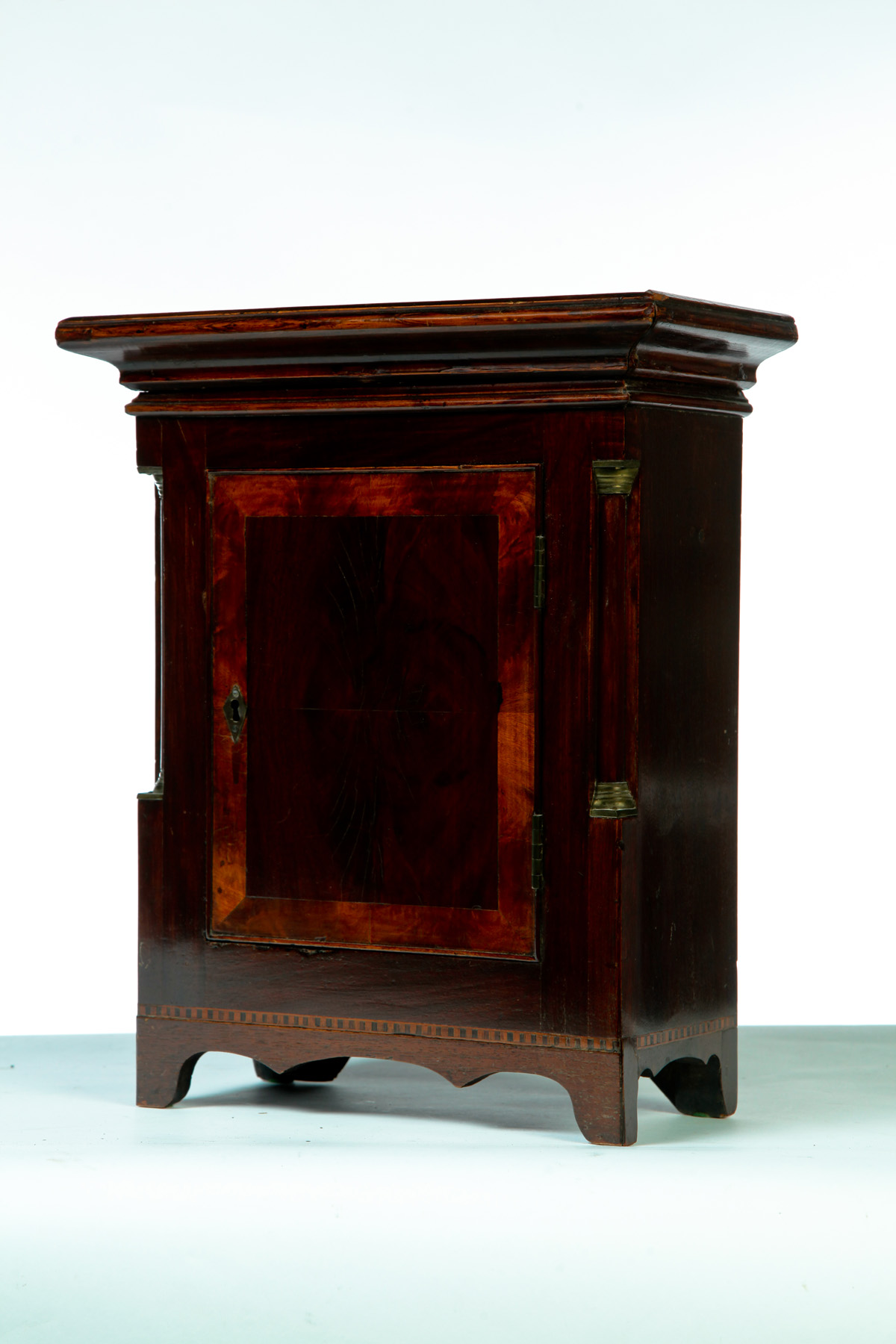 Appraisal: HEPPLEWHITE TABLE-TOP CUPBOARD American st quarter- th century Mahogany sapwood