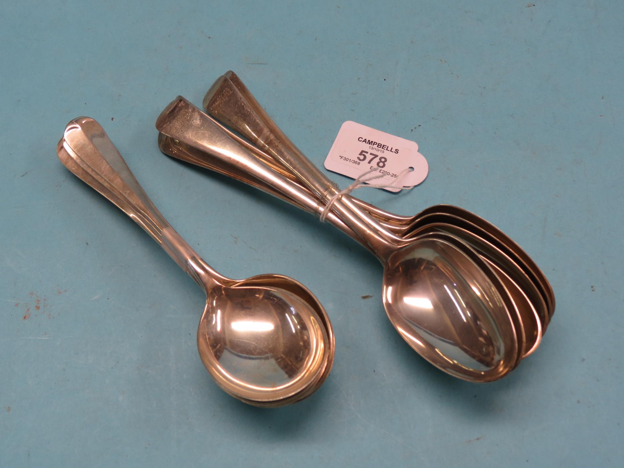 Appraisal: A set of six Edward VII silver tablespoons London and