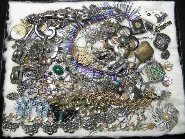 Appraisal: Tray lot of assorted ladies costume jewelry Includes pieces by