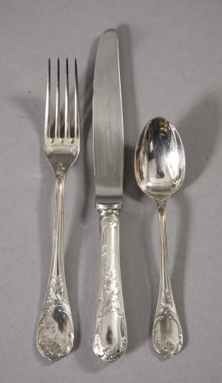 Appraisal: Eighty-Nine-Piece Christofle Paris Silverplate Service for twelve persons in Louis