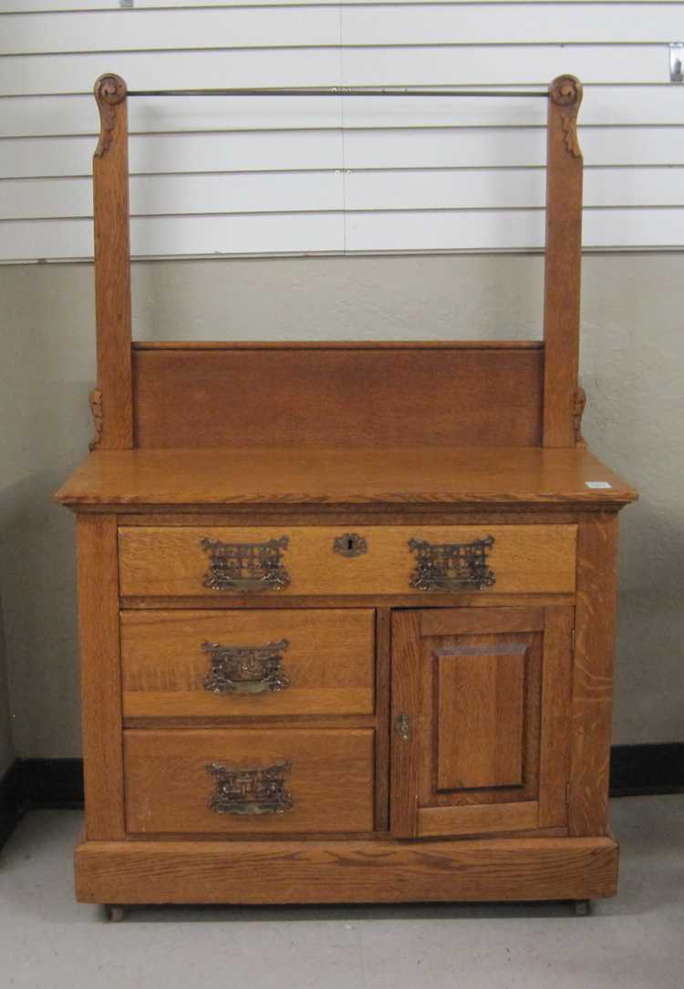 Appraisal: LATE VICTORIAN OAK WASHSTAND COMMODE American late th century a