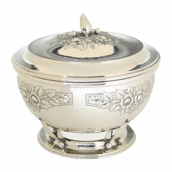 Appraisal: A Canadian hand wrought sterling soup tureen with coverCarl Poul