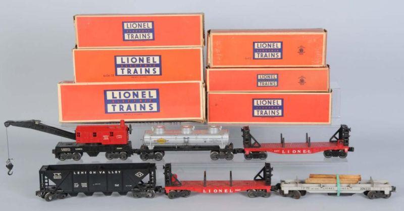 Appraisal: Lot of Lionel O-Gauge Freight Cars in OB Description Post-war