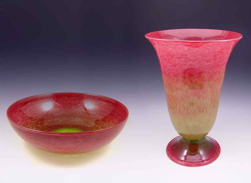 Appraisal: ATTRIBUTED SCHNEIDER ART GLASS VASE BOWL Hand blown featuring pinks