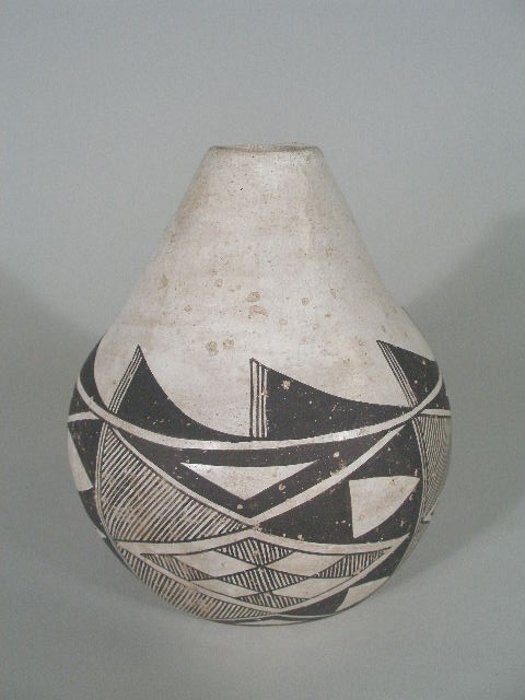 Appraisal: Vintage Acoma Pueblo Pottery Vessel black on white attractive gourd