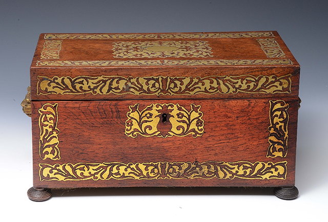 Appraisal: A GEORGE IV ROSEWOOD AND BRASS INLAID TEA CADDY the