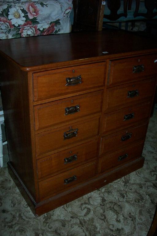 Appraisal: A good quality Victorian mahogany chest fitted with short drawers