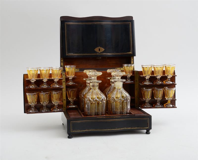 Appraisal: NAPOLEON III BRASS-INALID BLACK LACQUER LIQUEUR BOX The serpentine-fronted double