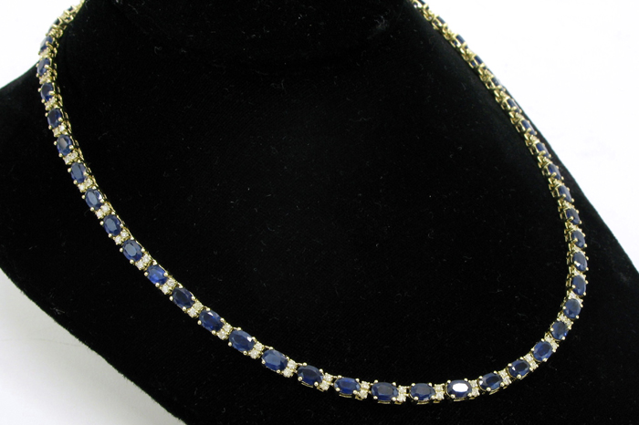 Appraisal: SAPPHIRE DIAMOND AND KARAT GOLD NECKLACE - in length and