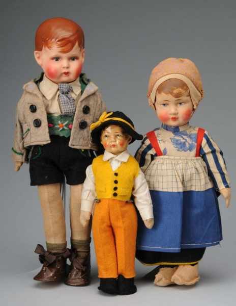 Appraisal: Lot of Bing and Similar Dolls Description Germany Ca s