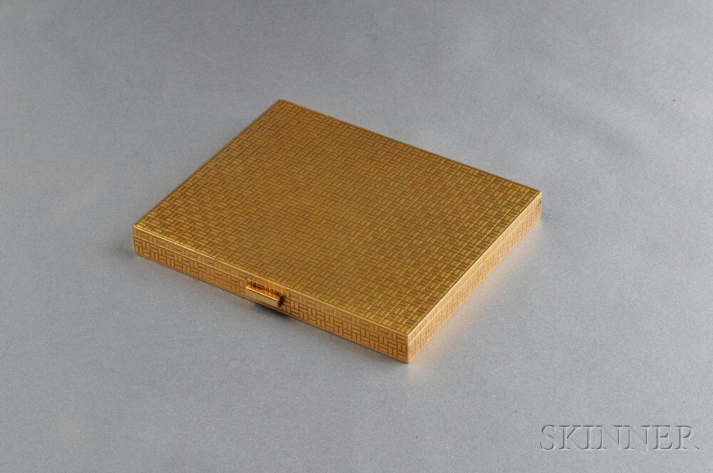 Appraisal: kt Gold Box Gubelin with finely engraved basketweave dwt x