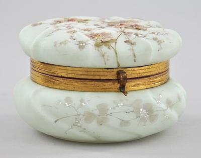 Appraisal: A Wavecrest Powder Box With a hinged lid and gilt