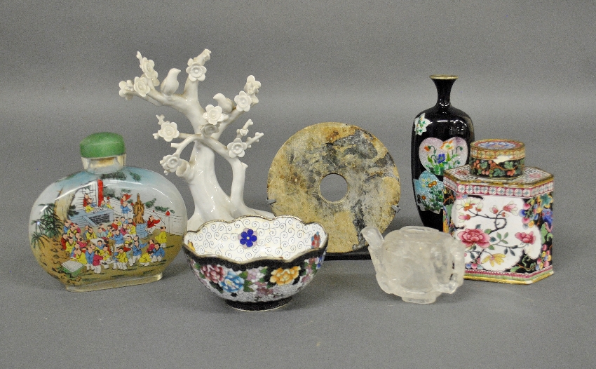 Appraisal: - Seven pieces of Asian tableware- cloisonn tea caddy bowl