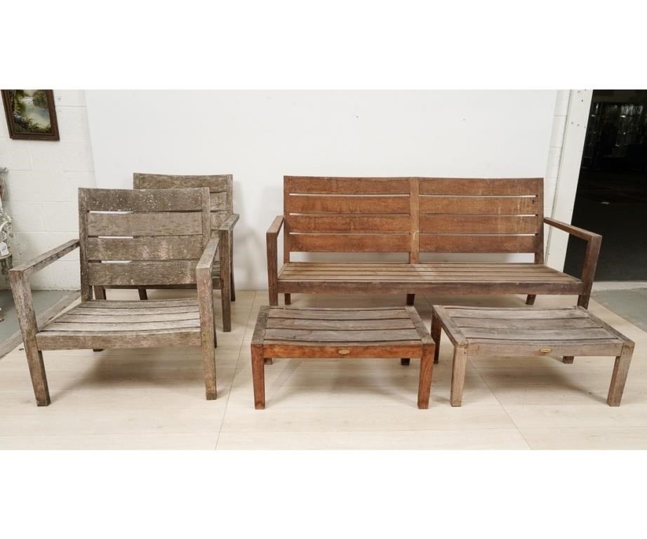 Appraisal: Crate Barrel teak outdoor patio furniture to include a settee