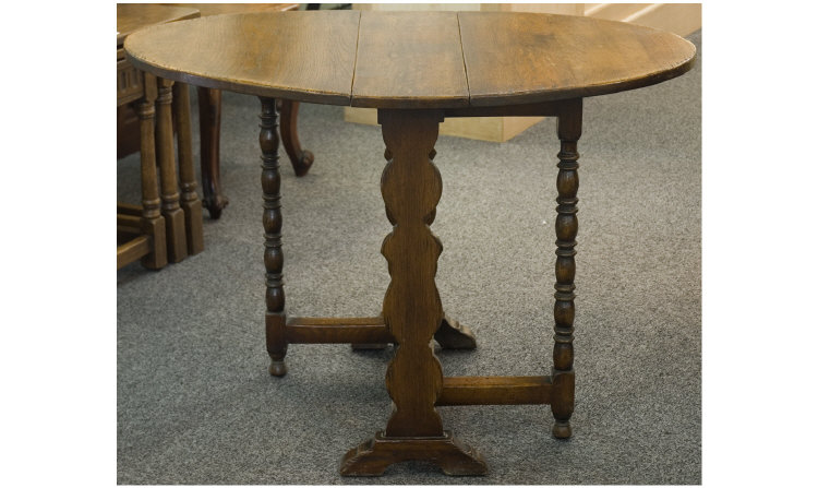 Appraisal: Small Oak Drop Leaf Table