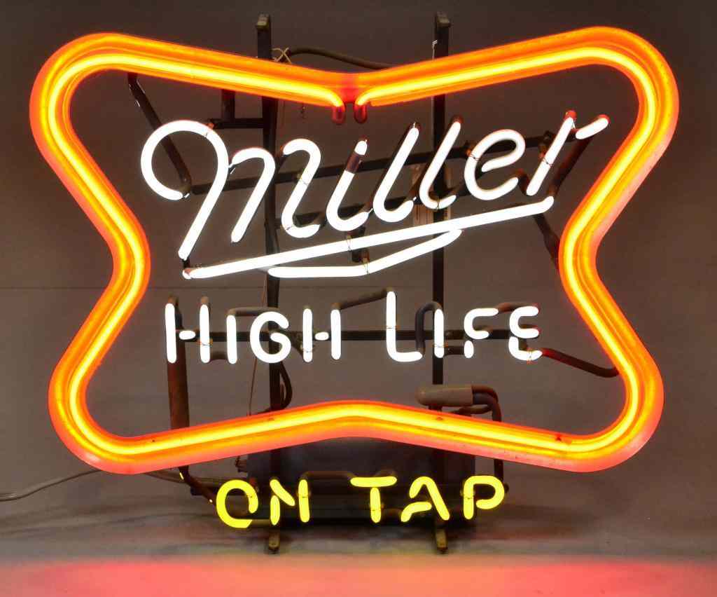 Appraisal: Antique Miller Three Colored Neon SignReading Miller High Life on