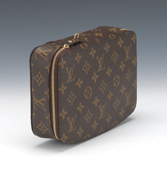 Appraisal: LOUIS VUITTON MONOGRAM CANVAS ACCESSORIES CASE x x Monogram canvas