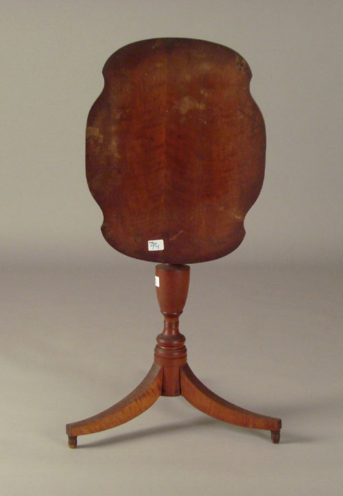 Appraisal: New England maple candlestand th c h w