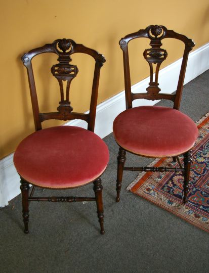 Appraisal: American Renaissance Revival Three-Piece Line-Incised Faux-Rosewood Parlor Group late th