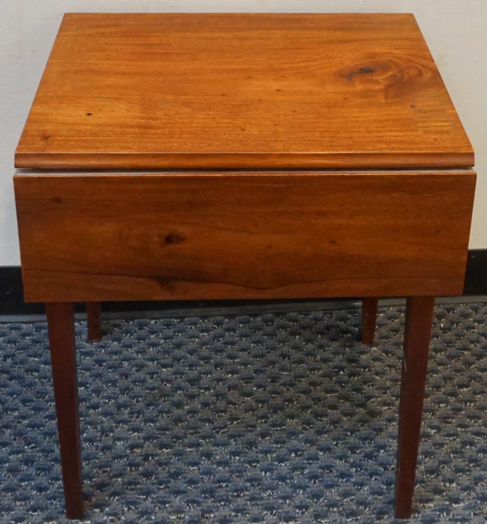 Appraisal: Federal Style Satinwood Inlaid Mahogany Drop-Leaf Side Table Monogrammed L