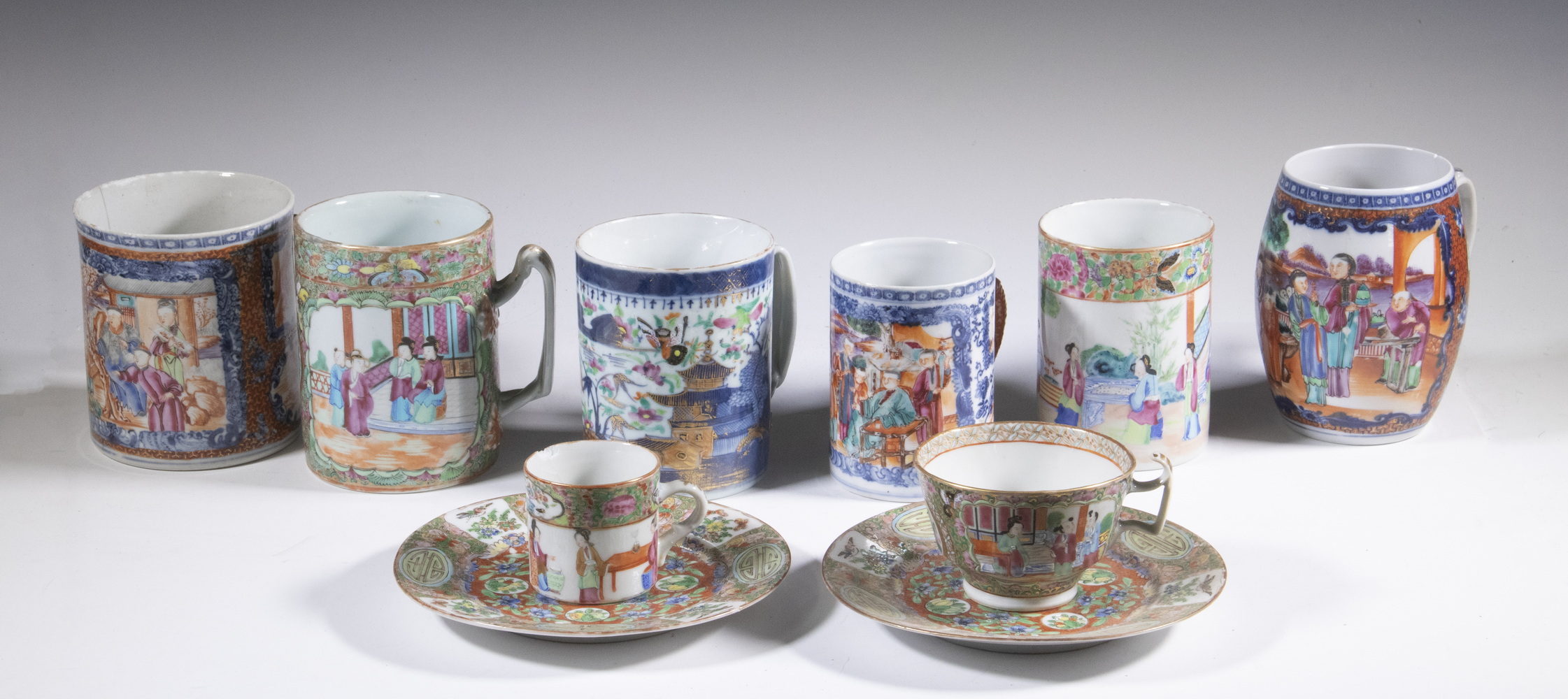 Appraisal: CHINESE PORCELAIN COLLECTION Group of Pieces of th - early