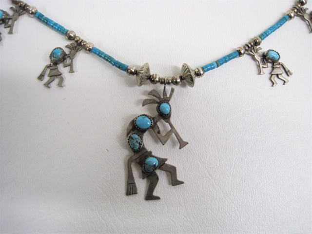 Appraisal: SOUTHWEST NATIVE AMERICAN SILVER TURQUOISE NECKLACE The naja and six