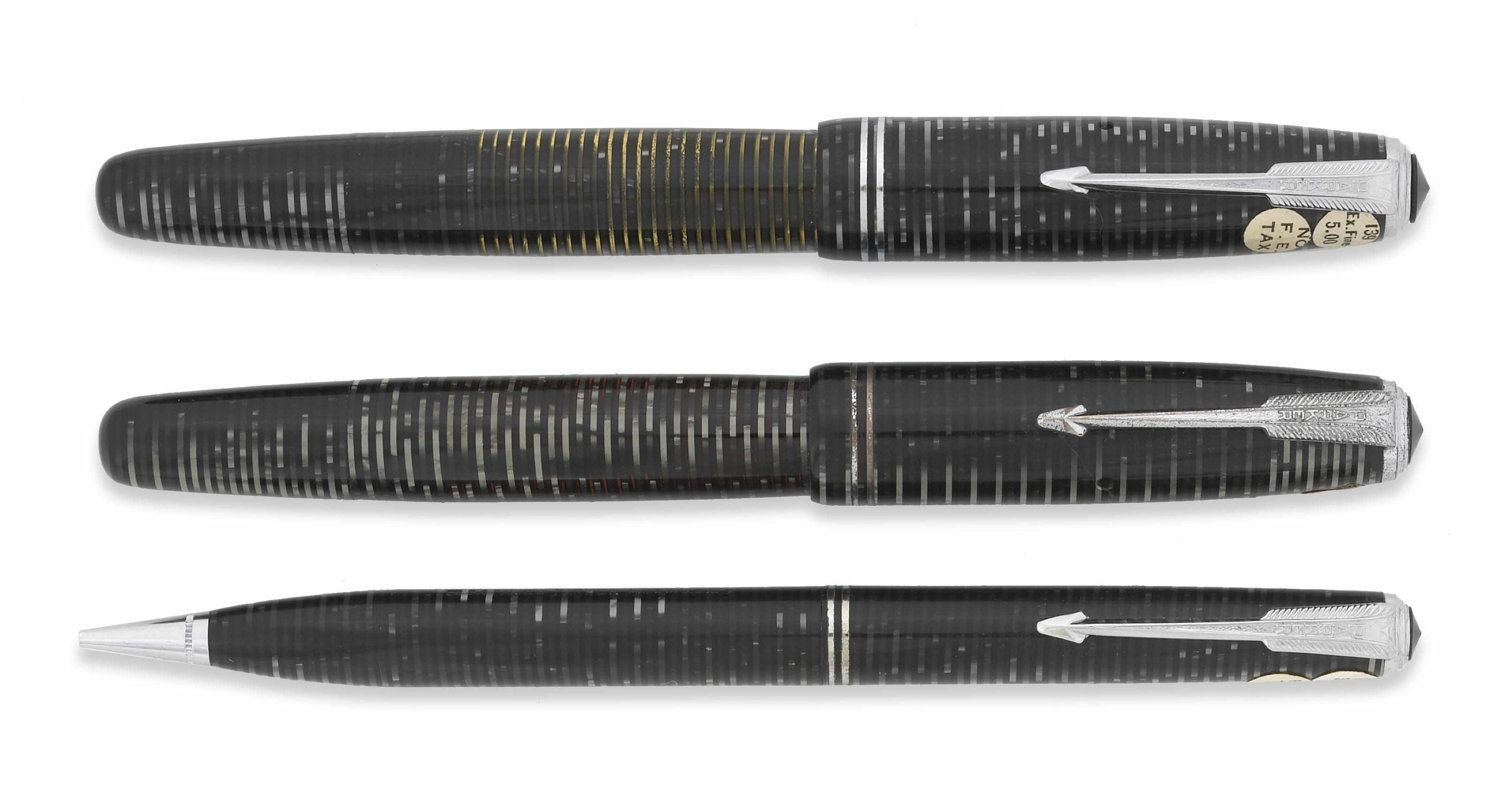 Appraisal: Lot of Parker Vacumatic Fountain Pens and Mechanical Pencil Ca