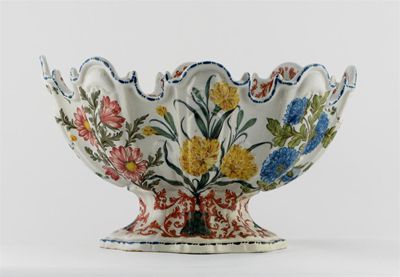 Appraisal: A Nove fa ence monteith painted with large flowers above