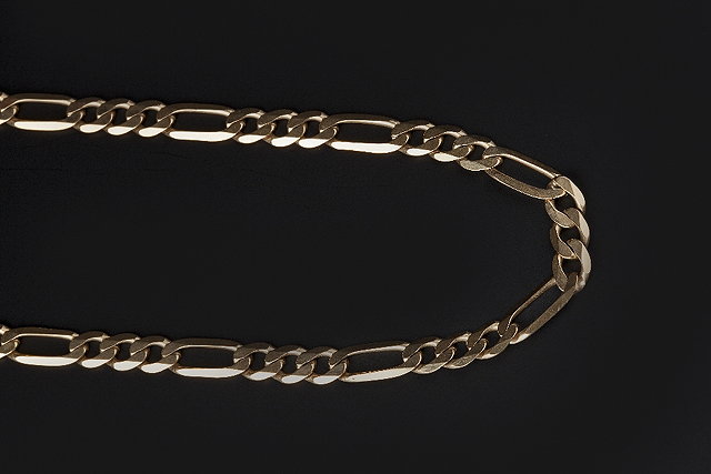 Appraisal: A CT GOLD FIGARO-LINK CHAIN length cm