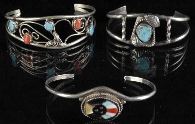 Appraisal: Lot of Native American Indian Cuff Bracelets Description Includes one