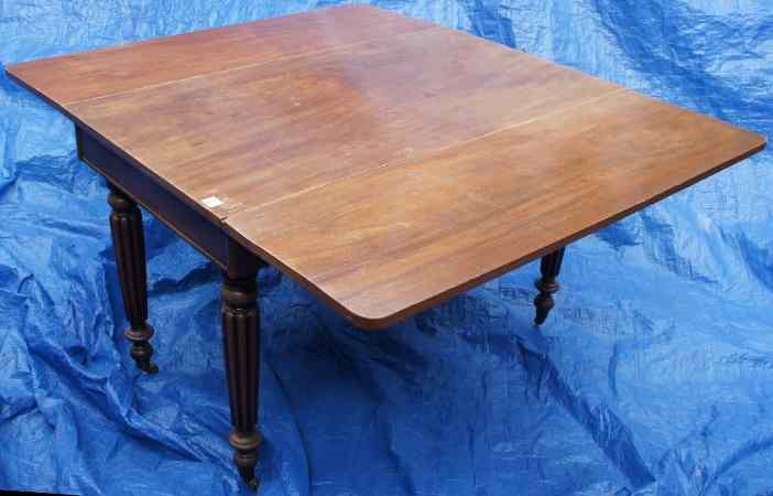 Appraisal: William th Mahogany Drop Leaf Table