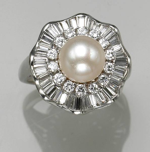 Appraisal: A cultured pearl diamond and platinum ring estimated total diamond