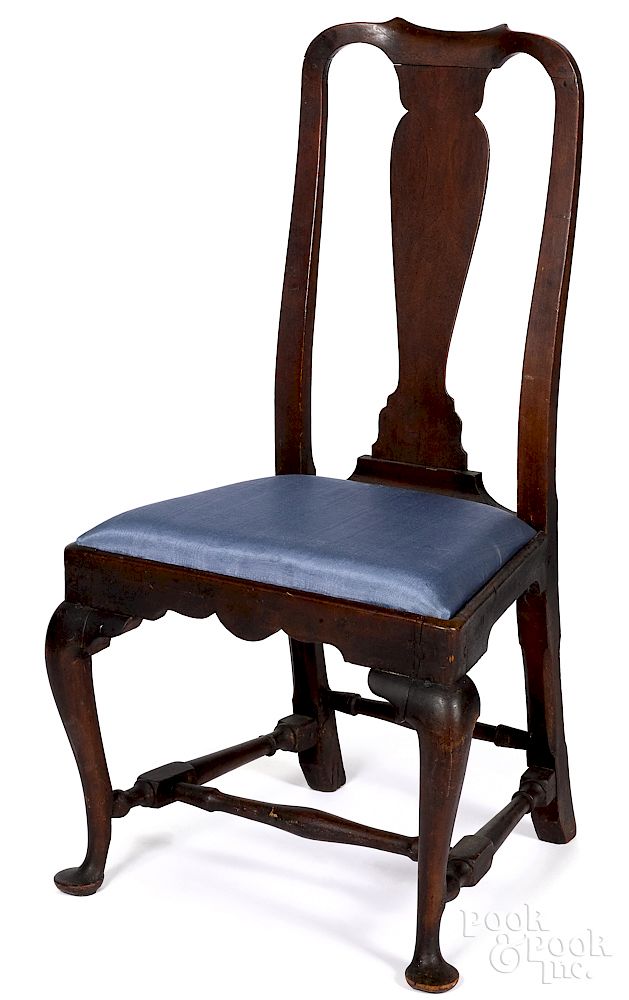 Appraisal: Massachusetts Queen Anne walnut dining chair Massachusetts Queen Anne walnut