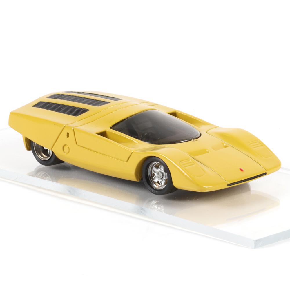 Appraisal: FERRARI S PININFARINA SCALE ALEZAN DIECAST CAR Ferrari S Pininfarina