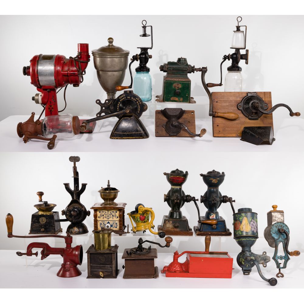 Appraisal: MEAT AND COFFEE GRINDER ASSORTMENT items including an electric Royal