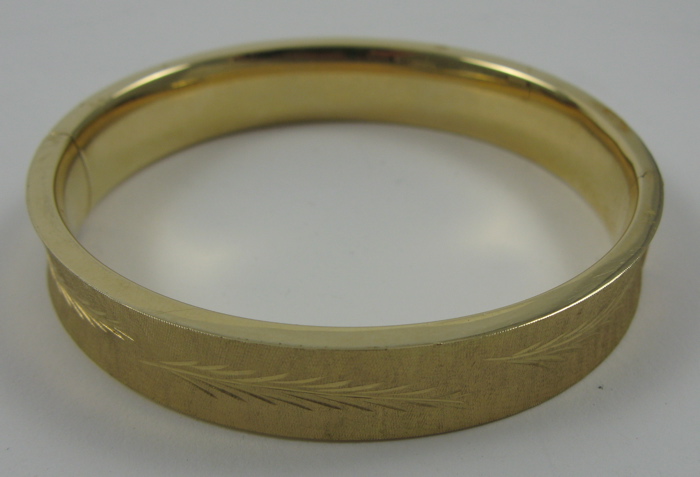 Appraisal: FOURTEEN KARAT GOLD BANGLE Weight grams